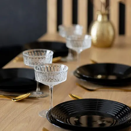 Herbu Oksza Elegant With Parking By Renters * 华沙