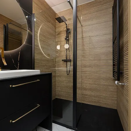 公寓 Herbu Oksza Elegant With Parking By Renters *