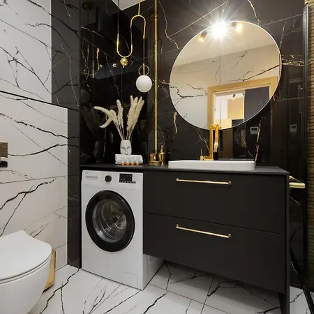 Apartment Herbu Oksza Elegant With Parking By Renters Warsaw